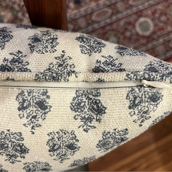 Throw Pillow Gray & Cream 19” x 11” - Picture 2 of 6